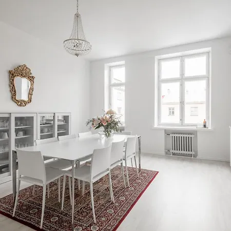 Deluxe City Home Apartment Helsinki